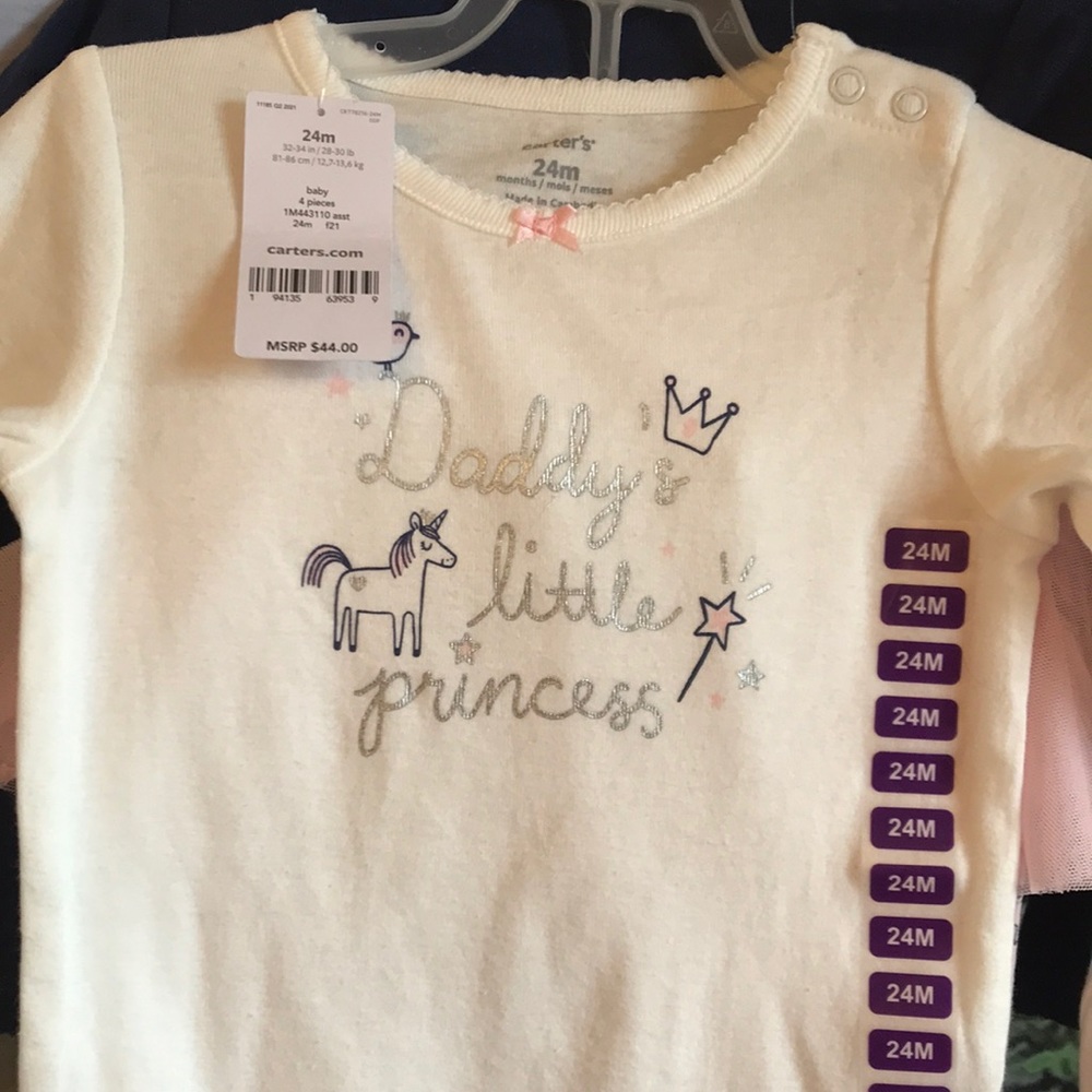 Carter’s four piece legging and long sleeve onsie set. NWT